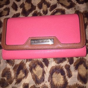 Liz Claiborne wallet